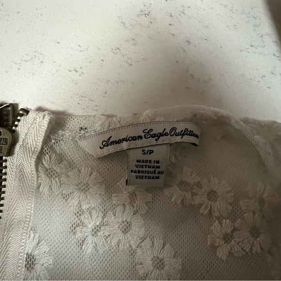 American Eagle sheer blouse size small - Picture 5 of 5